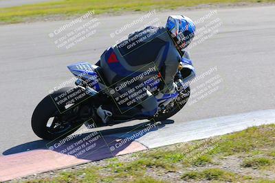 media/Jan-20-2023-Fastrack Riders (Fri) [[f2ad32aba3]]/Private/session 3 turn 9/